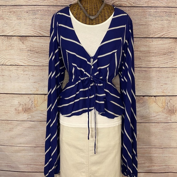 Free People Tops - Free People Blue & White Chevron Cinched Waist Victorian Style L/S Blouse Sz L